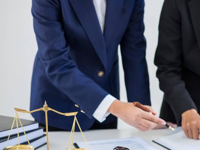 上海债权债务律师视角：债权债务转让通知的撰写要点与实例解析